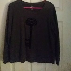 Adorable gray sweatshirt